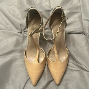 Gorgeous like new CK high heels